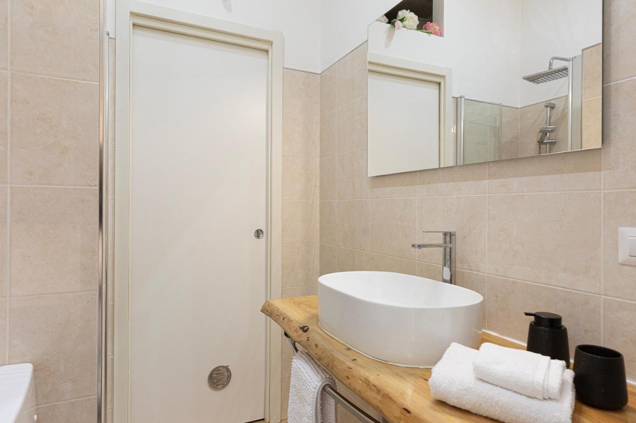 Old Town Pavia Apartment Exterior foto